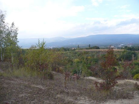 etenice - vpencov lom, v pozad Krun hory