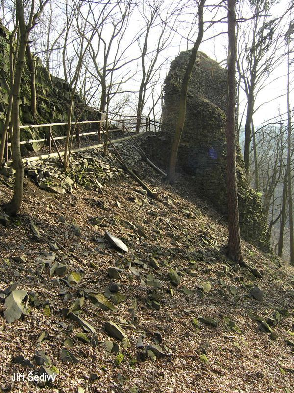 Ostr u Beneova nad Plounic_19