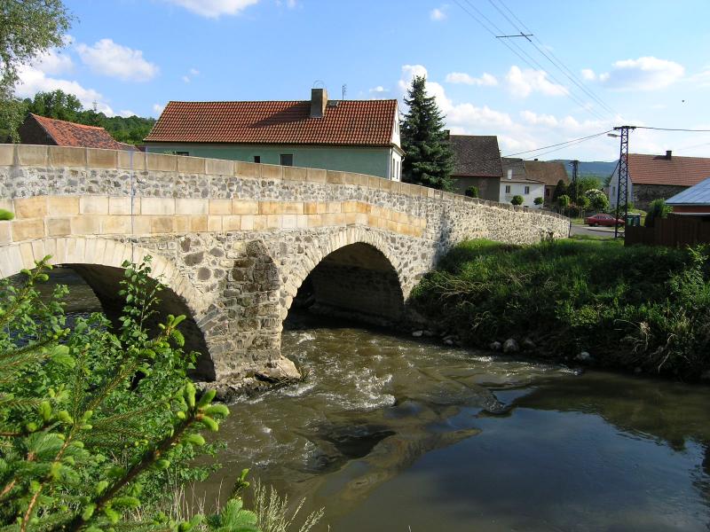 Kamenn most ve Stadicch_03